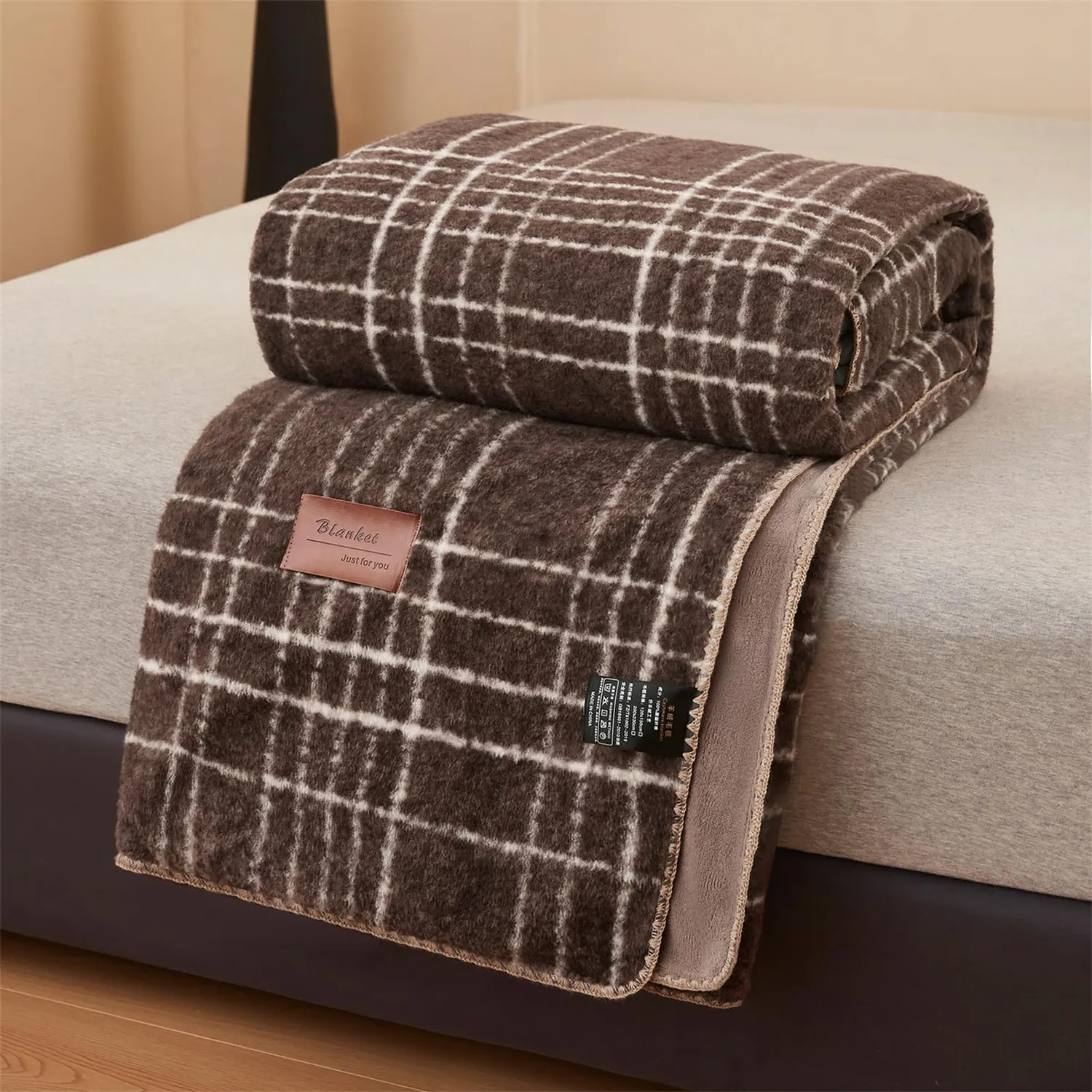 HonunGron Karo 500 Kuscheldecke Braun/Weiß 120x150cm doppelseitig
