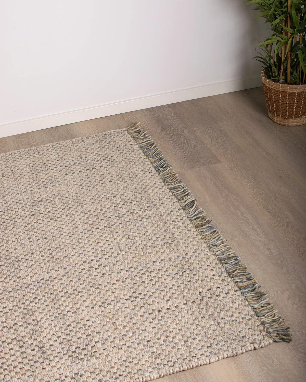 HC Interior Rugs Leeds 8001-464 Teppich Silber Olive Wolle