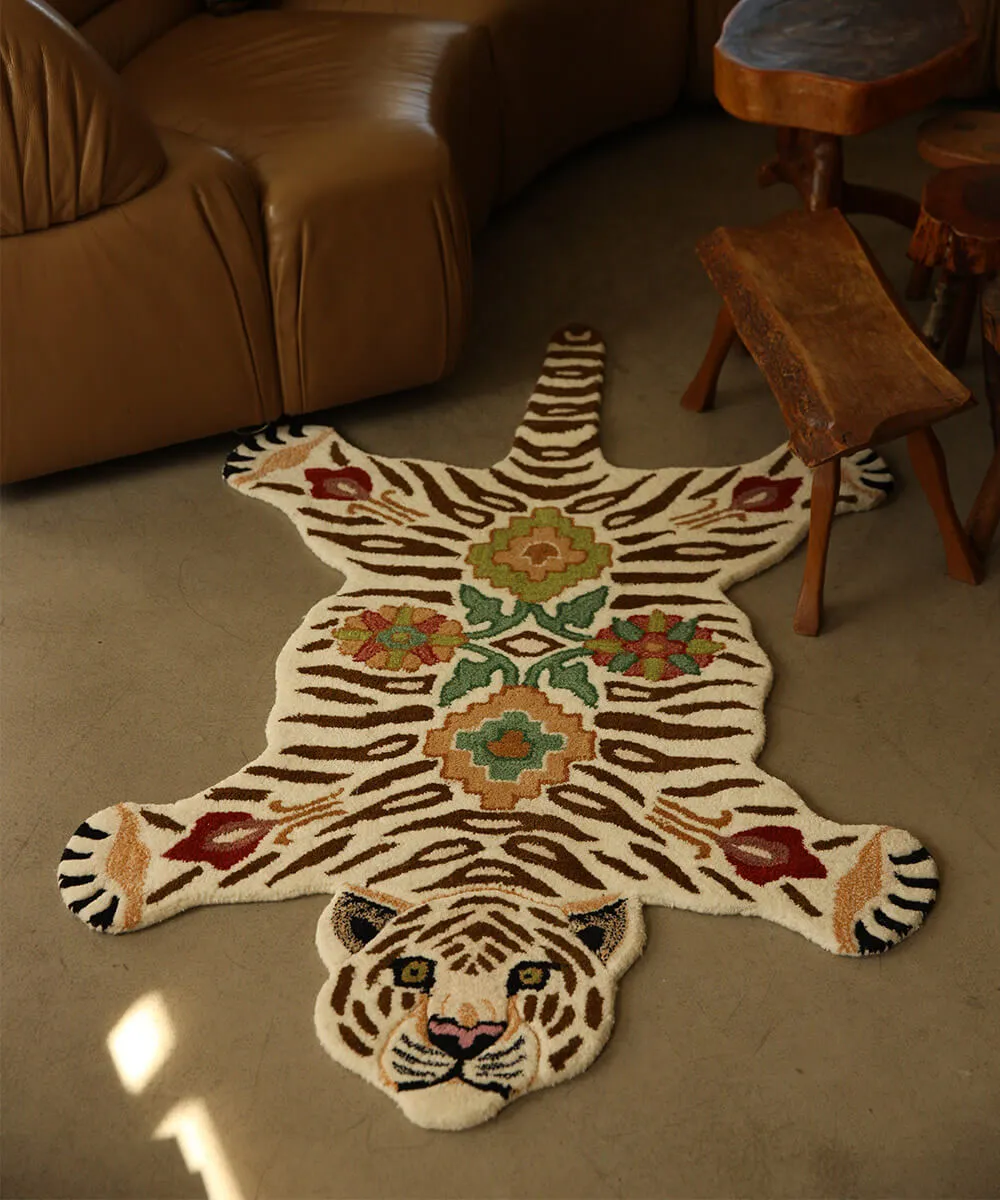 Doing Goods Jill Tiger Teppich 150x90 beige Wolle