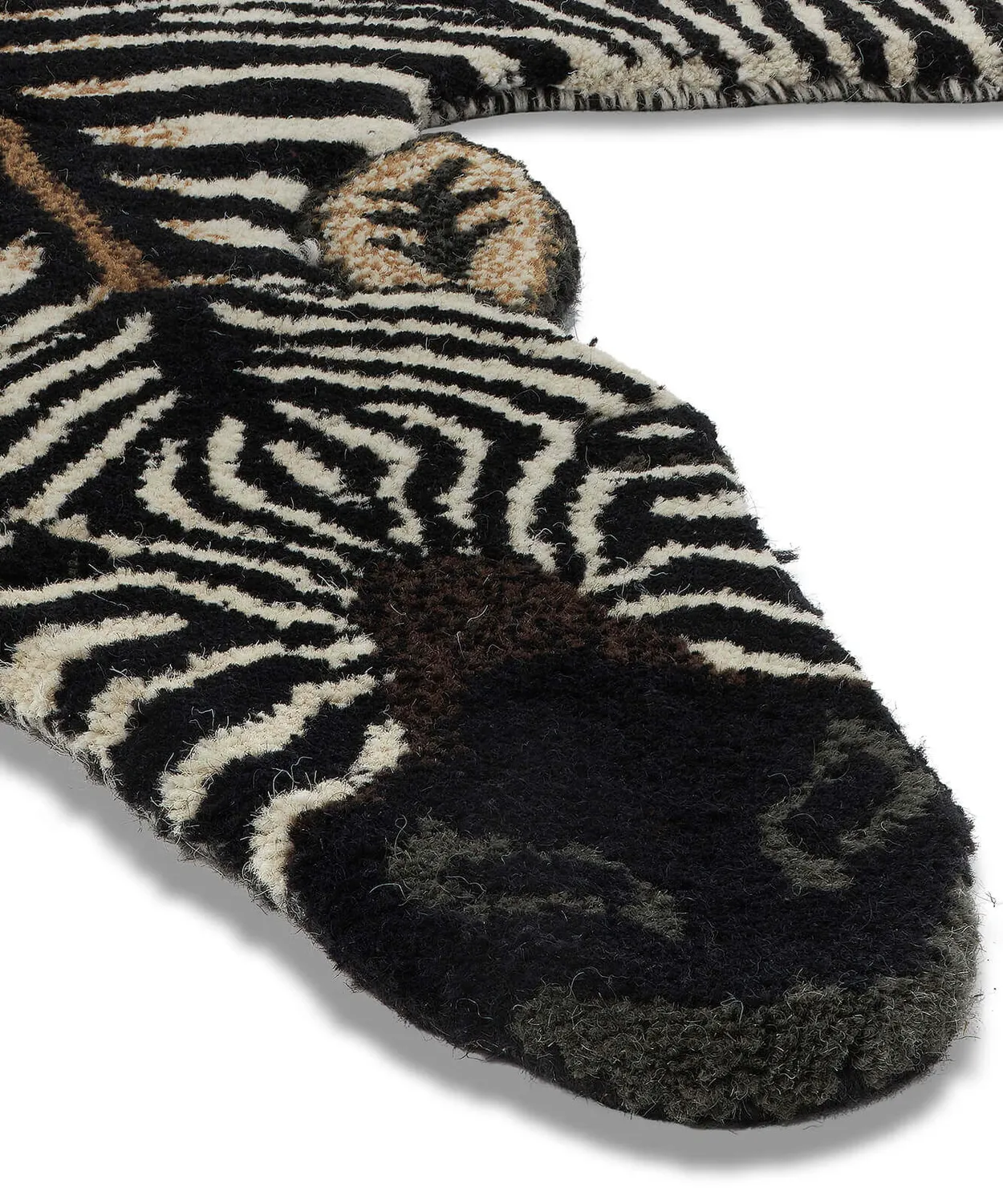 Doing Goods Stripey Zebra Teppich Large Wolle handgetuftet