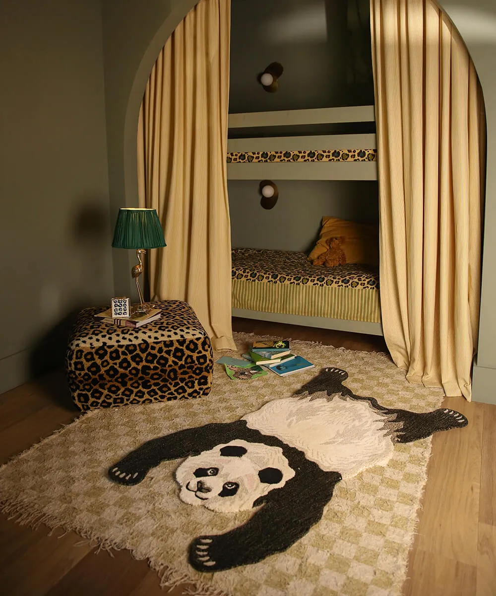 Doing Goods Plumpy Panda Large Teppich Wolle handgetuftet