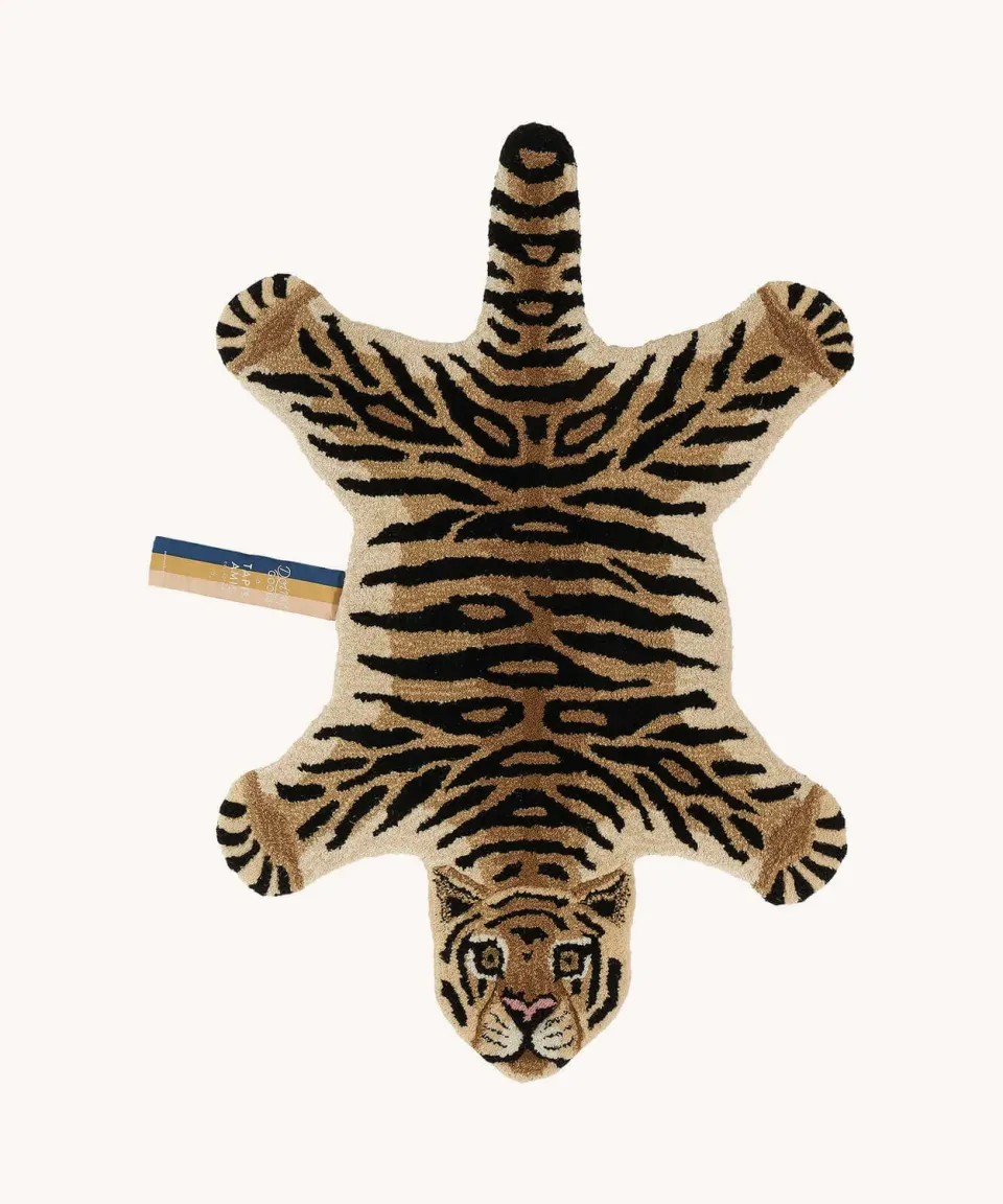 Doing Goods Tapis Amis Drowsy Tiger Small Teppich Wolle