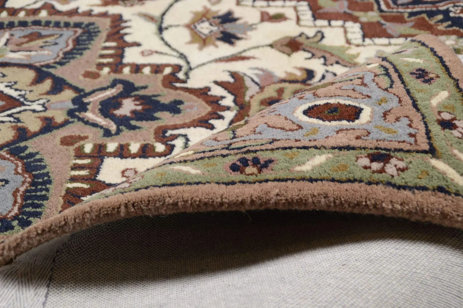 THEKO Royal Heriz Teppich Rot 70x270 Schurwolle