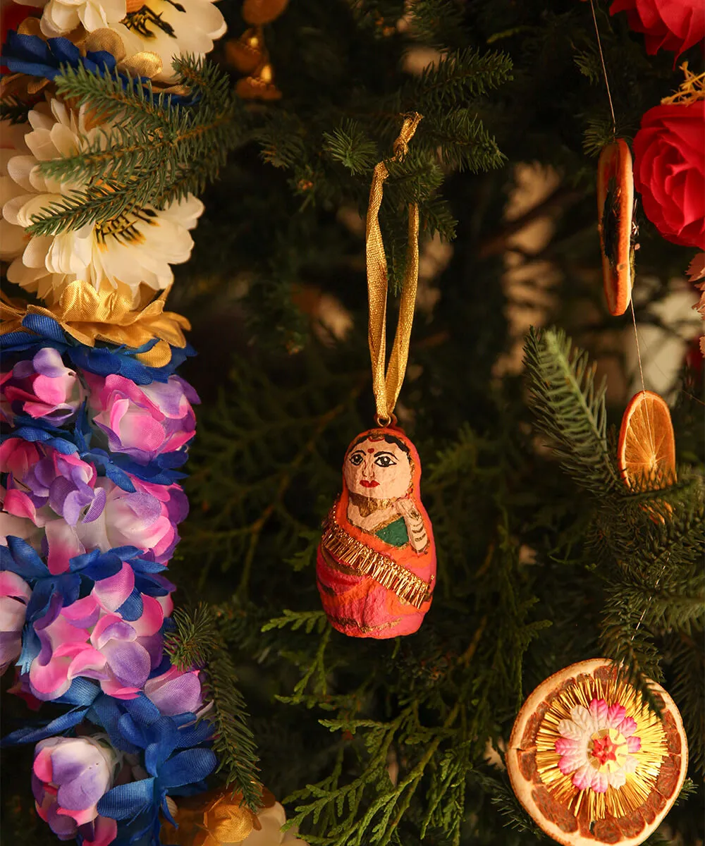 Doing Goods Sari Lady Anhänger Baumschmuck Pink-Orange