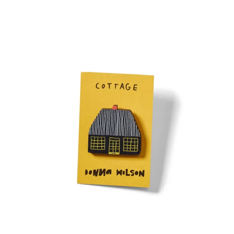 Donna Wilson Cottage Pin Badge Anstecker Holz 4cm